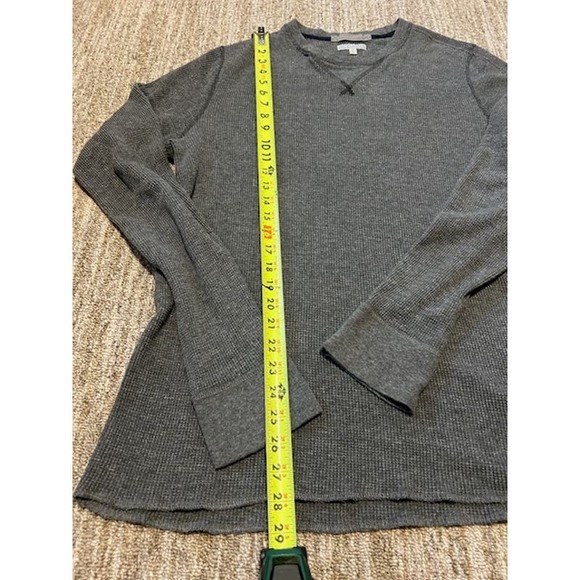 Wallace and Barnes Shirt Mens Heathered Gray Waffle Knit  Thermal Pullover Sz LG - Picture 3 of 8